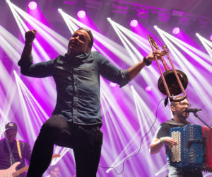 Gwiazdy dla Białej Gwiazdy, czyli wielki koncert charytatywny w hali Wisły