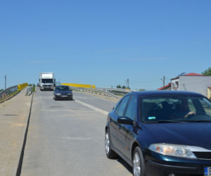Wiadukt nad budowaną autostradą A1 w Piotrkowie Trybunalskim otwarty!