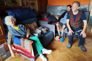 Nie miała dowodu, pieniędzy ani lekarza. Tak żyła przez trzy dekady