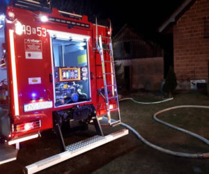 TRAGEDIA w Łososinie Dolnej! Strażacy znaleźli zwęglone ZWŁOKI kobiety! 