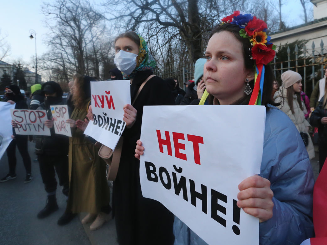 "Kijów-Warszawa jedna sprawa". Kolejny protest pod ambasadą Rosji