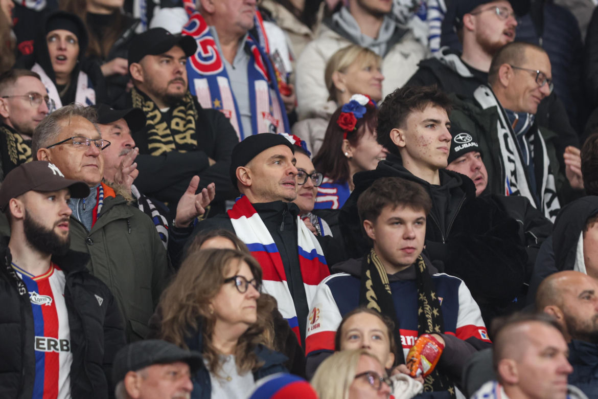Górnik Zabrze - Legia Warszawa: Zdjęcia kibiców i zawodników z hitu 13. kolejki PKO BP Ekstraklasy