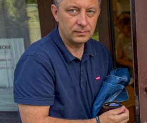 Michał Dworczyk skrócił spodnie za 100 zł