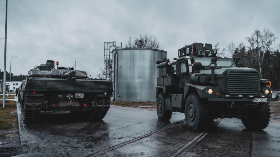 Leopard 2A5 i Cougar z 1. WBrygPanc