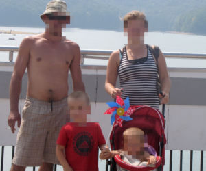Małżeństwo z Jadachów zginęło pod pociągiem. Osierocili trójkę dzieci