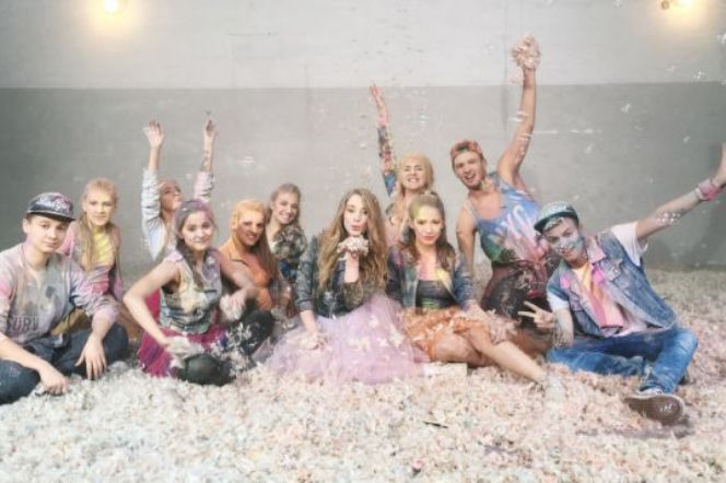 Kim jest 19-letnia gwiazda Disney Channel?