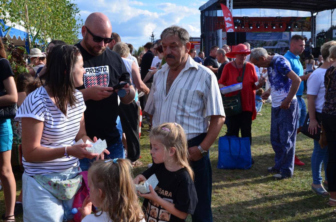 W konkursie na najlepsze pierogi w powiecie Siedleckim w 2025 roku zwyciężył męski zespół KGW „Sami Swoi” z Kotunia! 