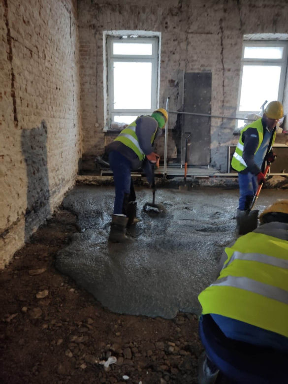 Remont hotelu przyn hali sportowej w Przemyślu