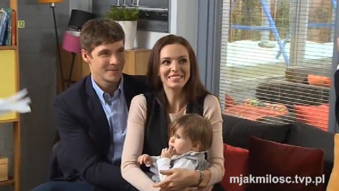 M jak miłość odc. 1226. Monika (Anna Wendzikowska), Marcin (Mikołaj Roznerski)