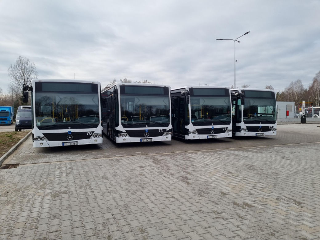 ZEC Starachowice sprzedaje 10 Mercedesów. Drugi przetarg niższa cena