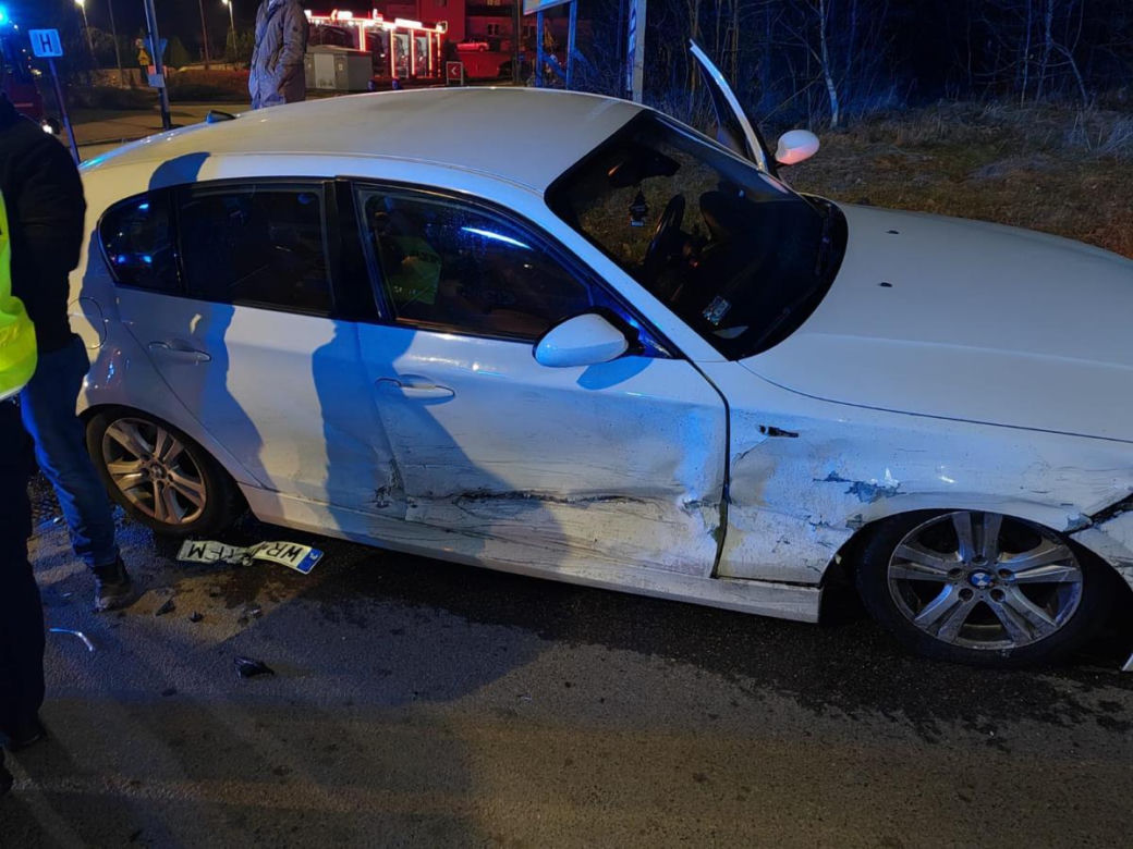 Wypadek na skrzyżowaniu 6-Września i Miodowej