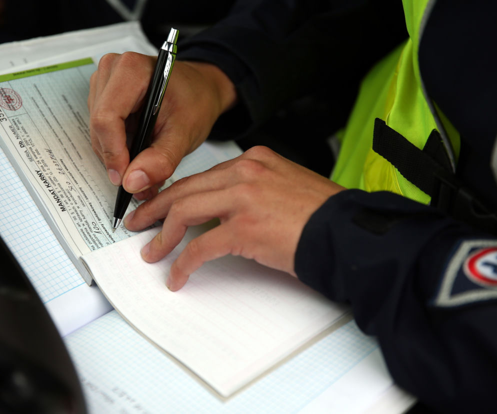mandat kontrola policja 