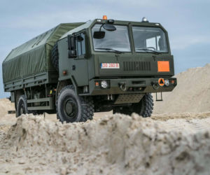 Jelcz bije rekordy produkcji. Nowe inwestycje i kluczowa rola w modernizacji armii