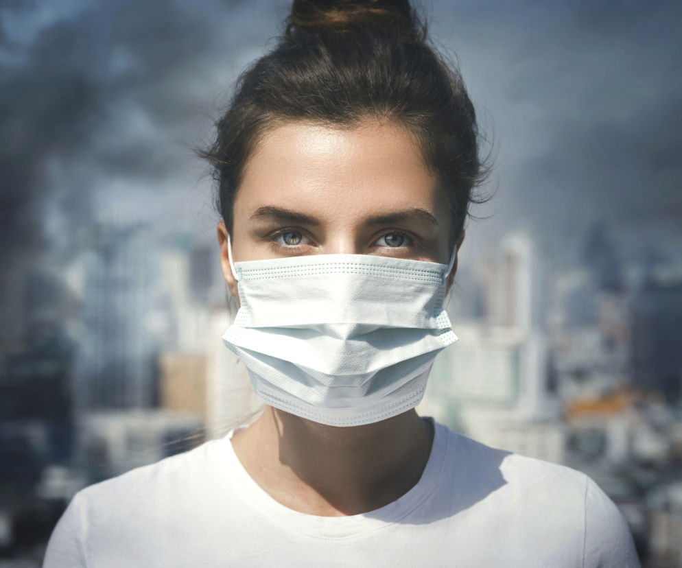 Eksperci alarmują! Smog drastycznie zwiększa liczbę ofiar COVID-19