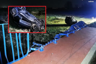 Po pijaku rozjechał barierki na moście! Mercedes leżał do góry kołami
