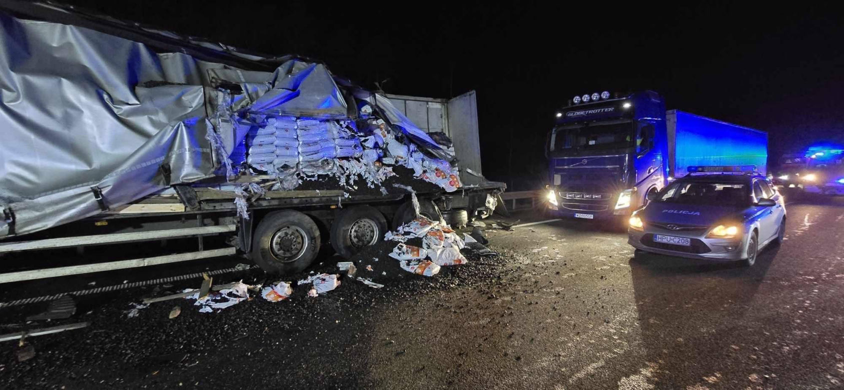 ​Dwa tiry zderzyły się na ekspresowej 5 niedaleko Rawicza