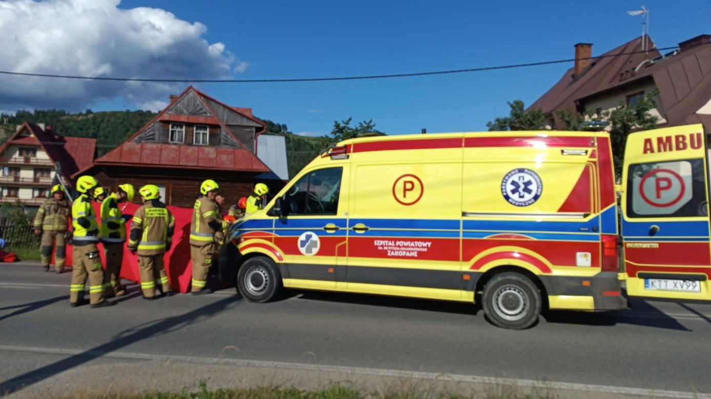 Auto wypadło z drogi w Białce Tatrzańskiej