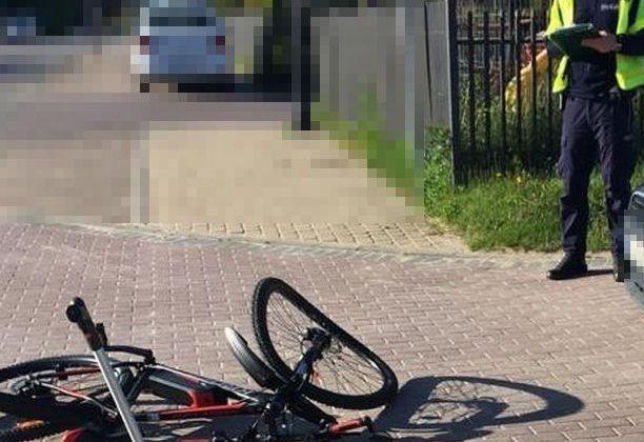 Dramat na Pomorzu. Potrącił 9-latkę na rowerze. Dziewczynka z licznymi obrażeniami trafiła do szpitala