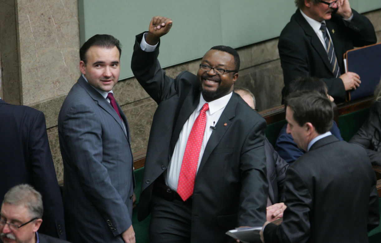 Były poseł zachęca, by mieć dużo dzieci. Sam ma siedmioro! Jeden z synów to znany muzyk