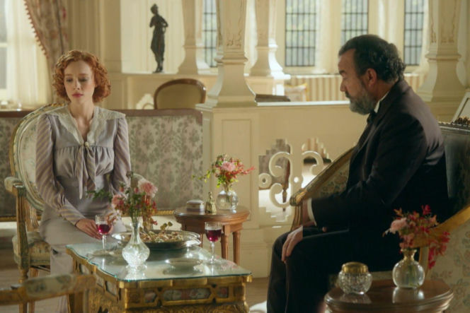 La promesa, odcinek 333: Leonor odkrywa podwójne życie Martiny! Przyjaźń zamienia się w otwarty konflikt