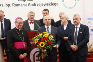 Szpytma nie zostanie prezesem IPN? Senator PSL mówi o „iluzorycznych” szansach