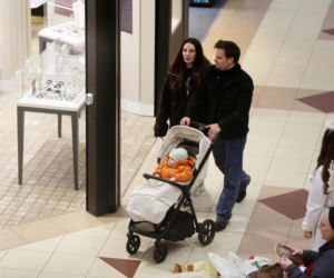 Marcin Hakiel i Dominika  Serocka na zakupach świątecznych