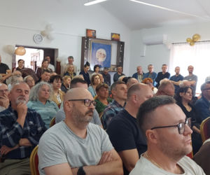 Spotkanie w sprawie budowy masztu 5 G w Płoskiem