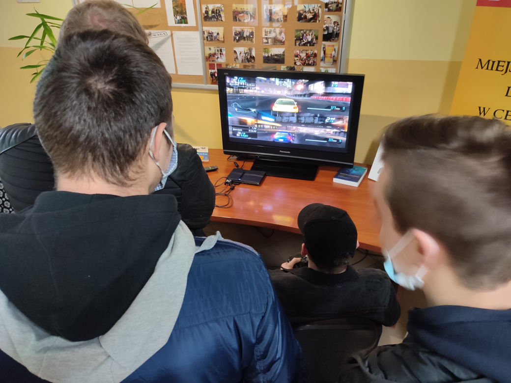 Wystawa retro komputerów w Bursie Międzyszkolnej w Lesznie