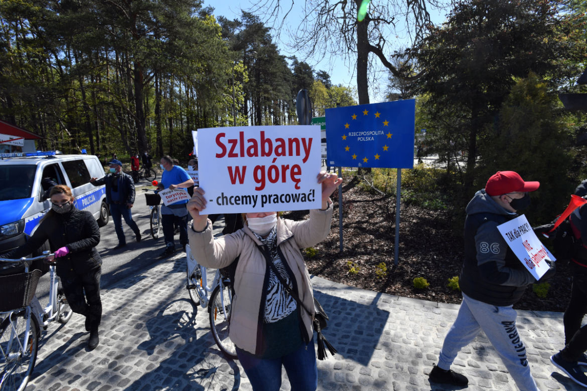 Protesty na granicy w Świnoujściu - 8 maja 2020