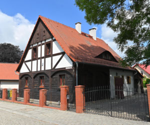 Bogatynia nowy dom przysłupowy jedyny w mieście