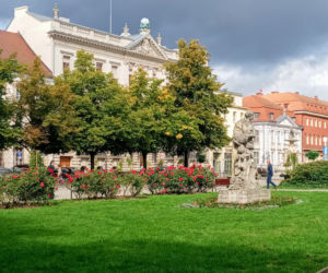 Plac Orła Białego w przeddzień rozpoczęcia przebudowy