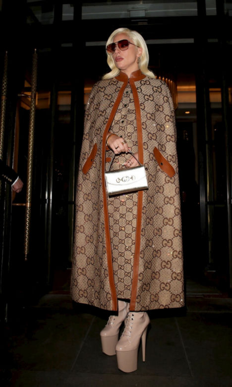 Lady Gaga i jej stylizacje. Jest zachwycająca i odważna!