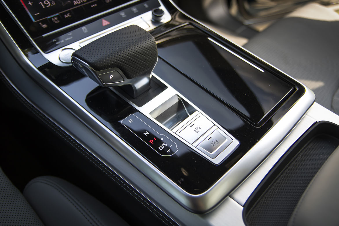 Audi Q8 50 TDI quattro tiptronic 