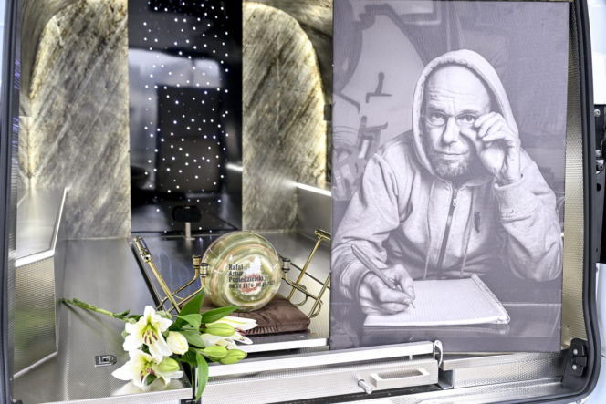 Zip Skład pożegnał Pono symbolami