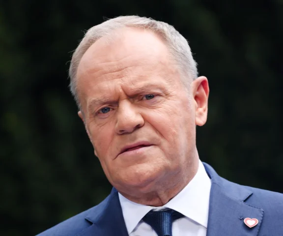 Tusk zapowiada referendum ws. Polexitu! 