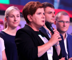 SZYDŁO ZNALAZŁA 34 MILIARDY
