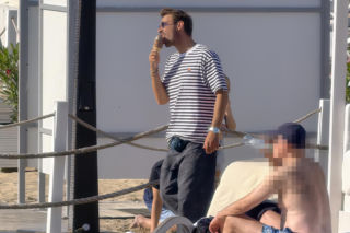 Mateusz Banasiuk na plaży w Sopocie. Tak wyglądał, gdy zrzucił koszulkę!