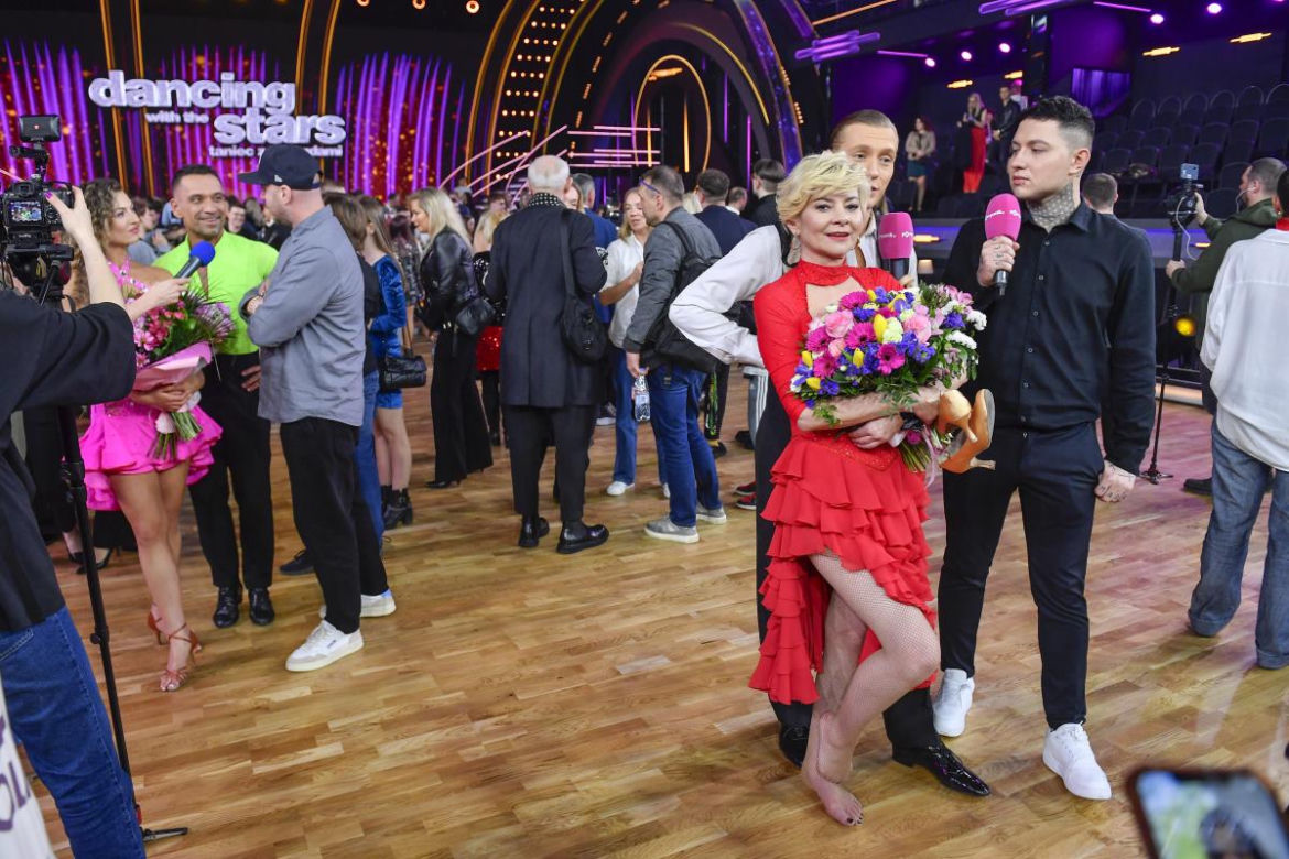 Taniec z gwiazdami: Beata Olga Kowalska odpadła z programu. Zaskakujące z czym musiała się mierzyć
