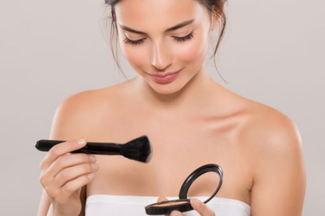 kobieta, makijaż, uroda, make-up, naturalny makijaż,
