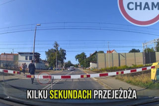 Szokujące wideo. Rodzice z dzieckiem uciekali po torach przed pędzącym pociągiem