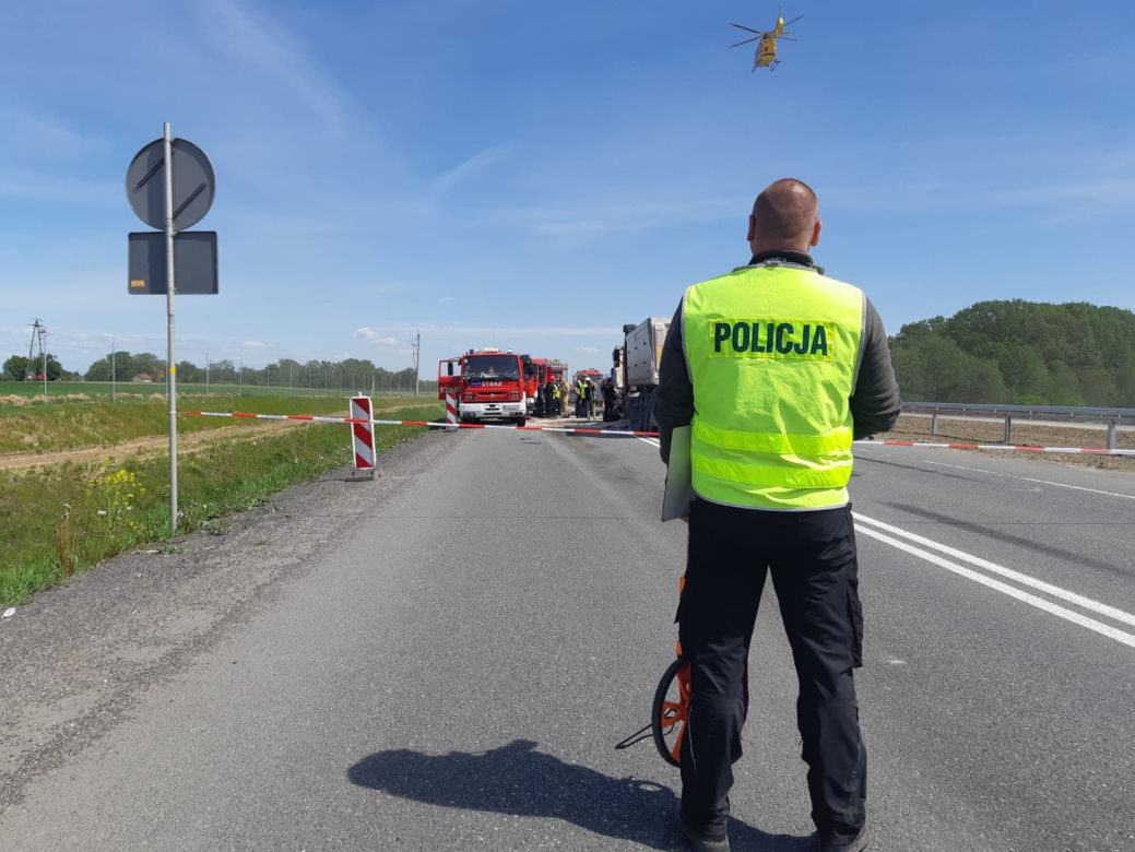 Tragedia w Niewieścinie. Czterech mężczyzn nie żyje. Zdjęcia z miejsca wypadku