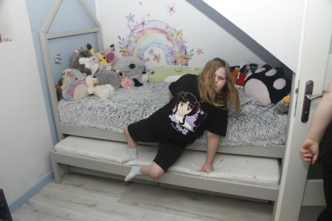 Czołgam się, bo nie mamy na ortezy