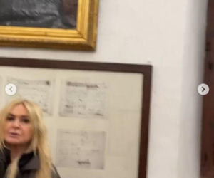 Tak nie wygląda przeciętna 69-latka! Olejnik zachwyca formą w mini