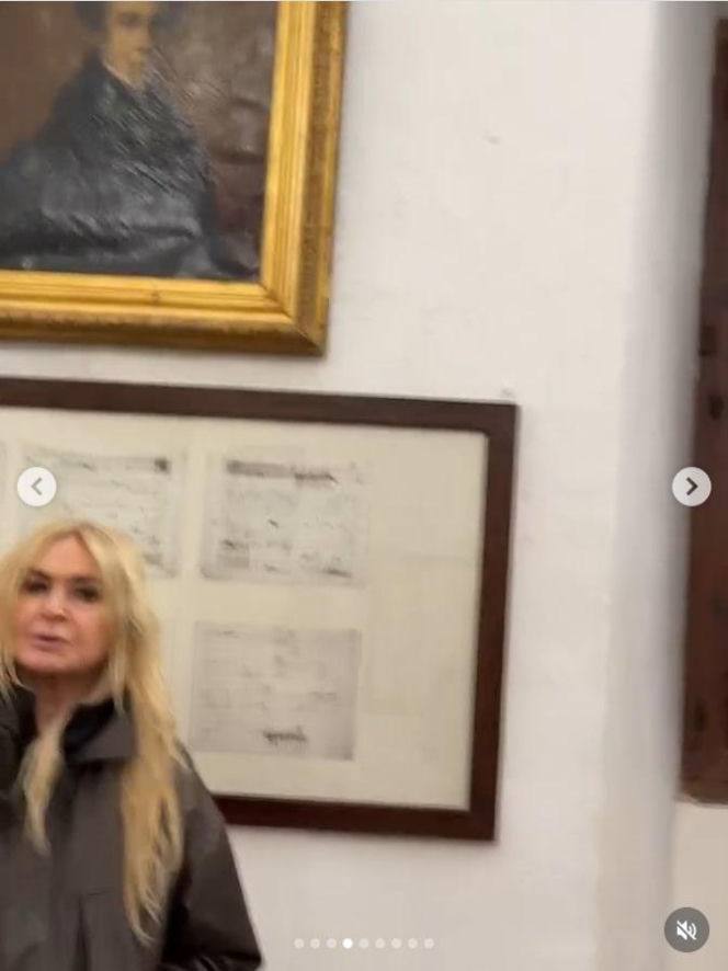 Tak nie wygląda przeciętna 69-latka! Olejnik zachwyca formą w mini