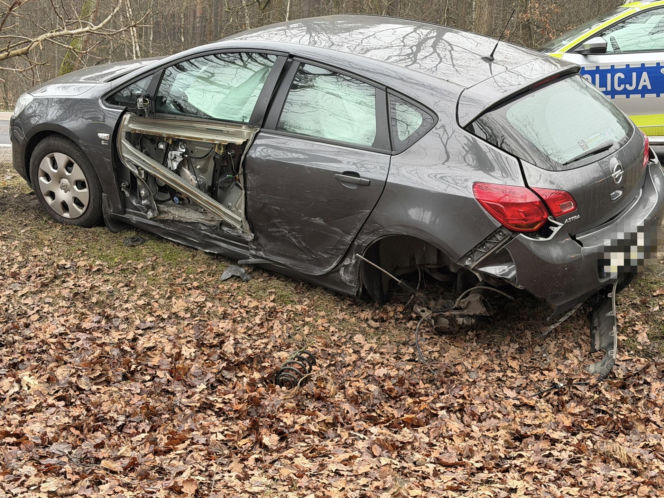 Tragedia w Sierakowie. Pijany kierowca wjechał w opla. Nie żyje jedna osoba