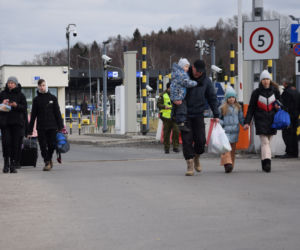 Ukraińcy usprawnili odprawę matek z dziecmi na granicy [ZDJĘCIA]