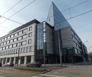 Szyld sklepu Lidl w szczecińskim Posejdonie budzi wiele kontrowersji