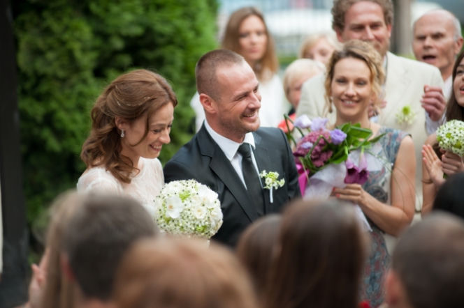 Lekarze 3 sezon odcinek 2 (odc. 28). Alicja (Magdalena Różczka), Maks (Paweł Małaszyński)