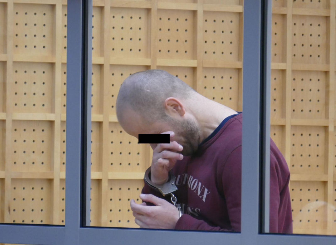 Wstrząsający mord w Łodzi. Zabił przyjaciół, bo zobaczył demony