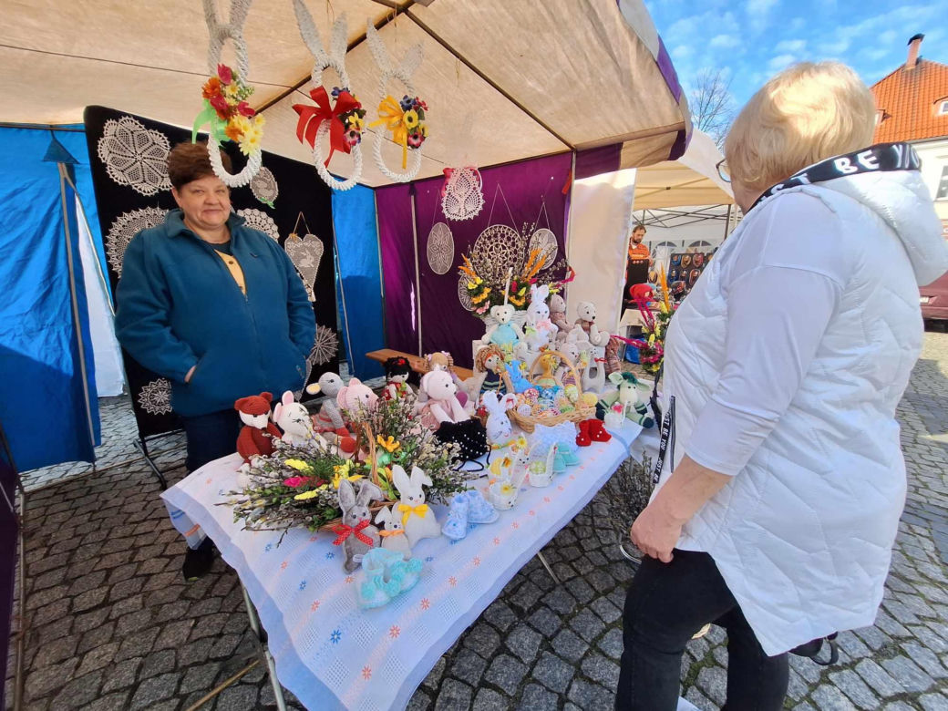 Jarmark wielkanocny w TarnowskIch Górach ZDJĘCIA